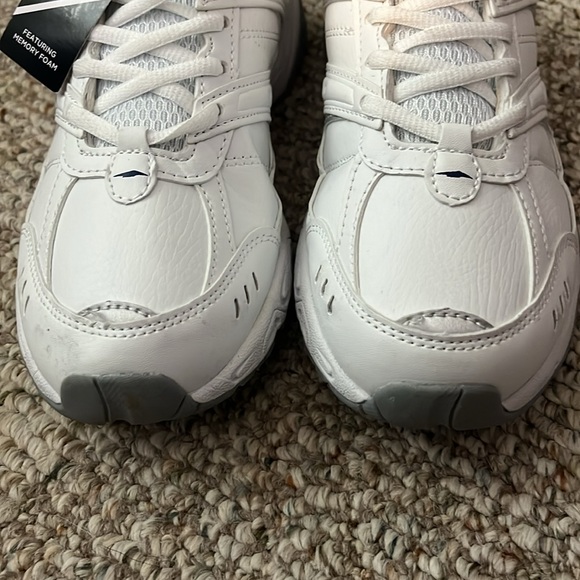 Avia women's Athletic Shoes - Picture 5 of 6